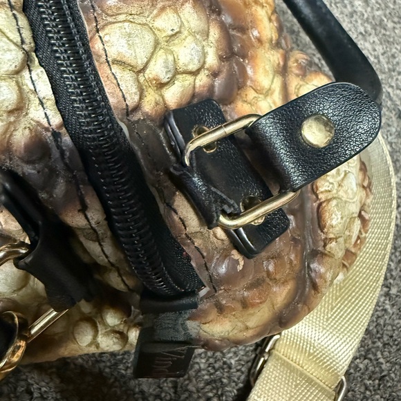 Windy willow latex toad frog purse - Picture 5 of 8